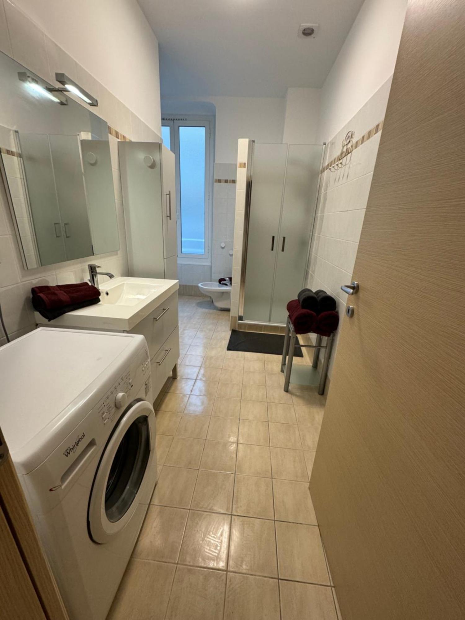 Prato Home - Apartment Near The Beach In Мантон Екстер'єр фото